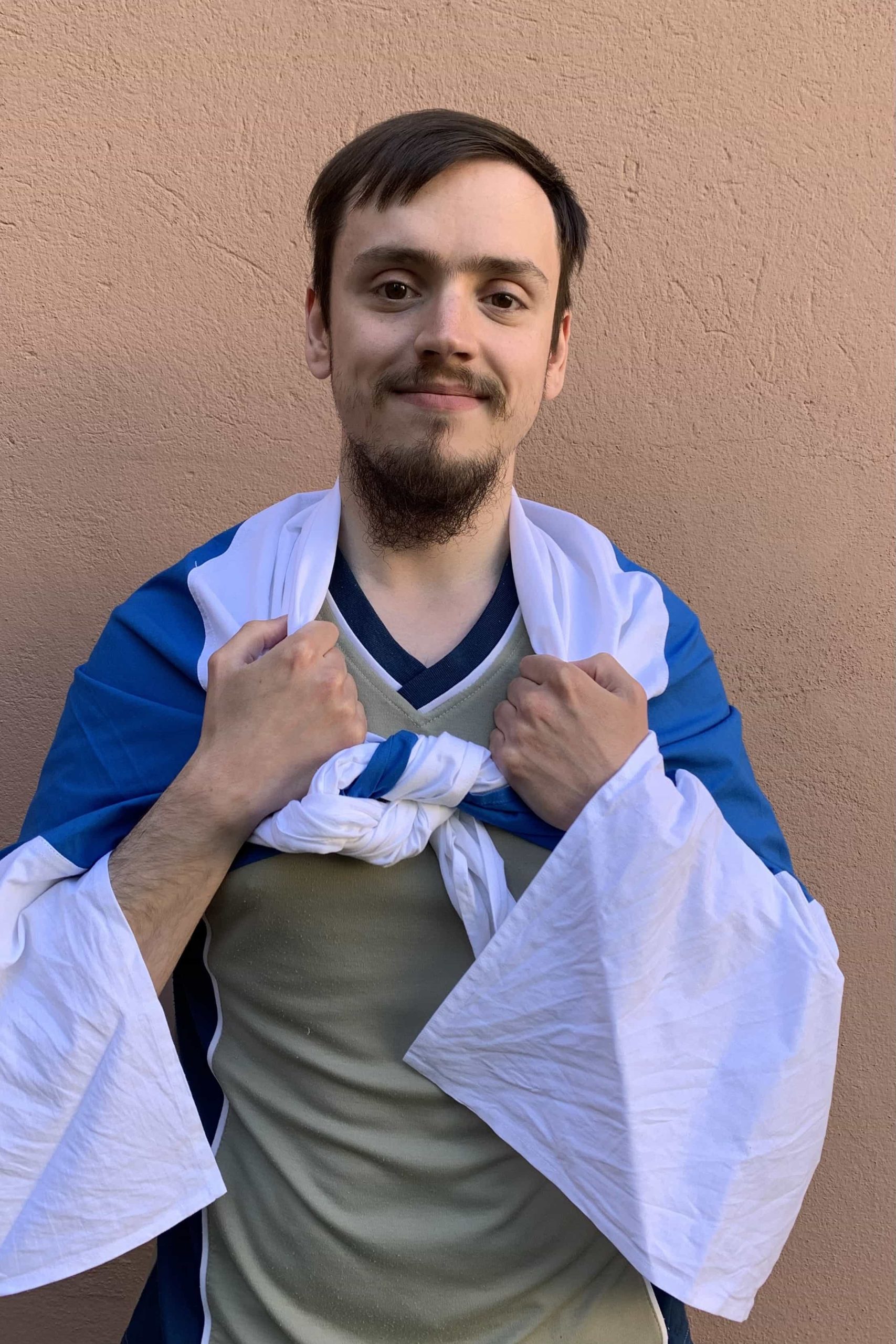 Не лает, не кусает, а спецслужб не пускает - Товарищ Климов